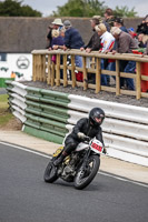 Vintage-motorcycle-club;eventdigitalimages;mallory-park;mallory-park-trackday-photographs;no-limits-trackdays;peter-wileman-photography;trackday-digital-images;trackday-photos;vmcc-festival-1000-bikes-photographs